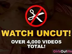 Bniet l-punent - tih lesbians aussie tilgħab fil-pożizzjoni 69