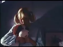 (bd) tucking tiegħi gf fis-sodda