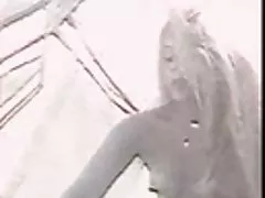 Voyeur reali - li jinbidlu kamra - blonde biha titkanta din tipprova bikini