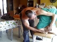 Kuntatti Maġenbi hairy Nru: dildoing mal-bniedem aktar antiki