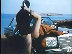 Baħar blu skur, fonda fuzzy cunt